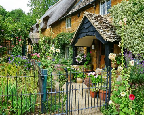 A cottage garden beautifully kept in the village of Ilmington, Warwickshire, England, UK
