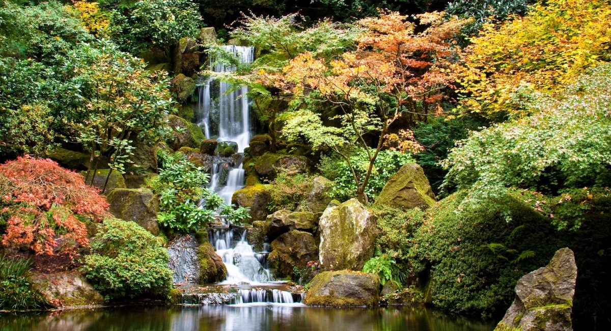 japanese-garden-waterfall_jpg